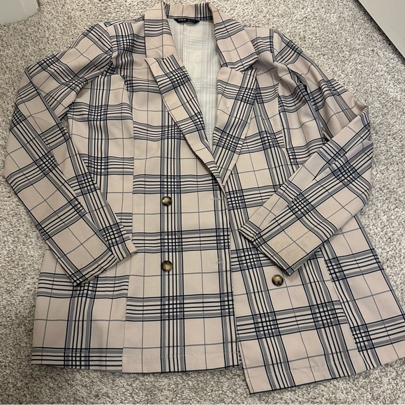 Plaid Lightweight Blazer Jacket - Picture 3 of 4